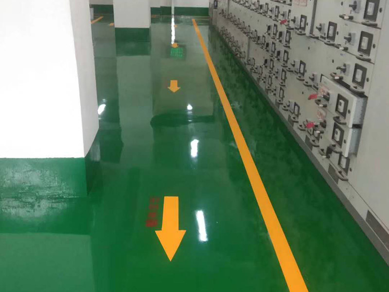 變電所環(huán)氧防靜電自流平地坪施工